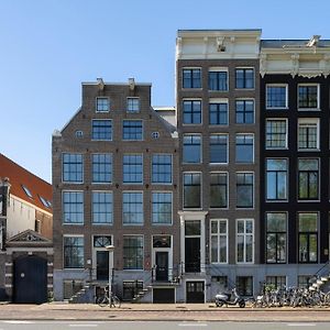 Amsterdam Centre Harbour by YAYS